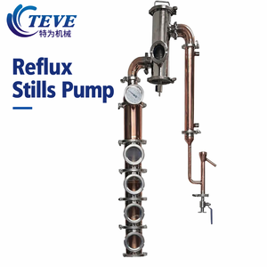 Alambic à reflux commercial 200L avec condenseur à pompe en cuivre et jauge de niveau, pour Whisky, Vodka, Gin, Éthanol, en SUS304 SUS316, Certification CE - Product Image 1