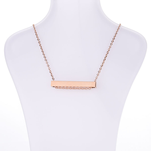 <span class=keywords><strong>Collana</strong></span> in acciaio inossidabile <span class=keywords><strong>con</strong></span> Logo inciso rettangolo 18K placcato oro placcato in bianco verticale 3D Bar <span class=keywords><strong>collana</strong></span> pendente - Product Image 6