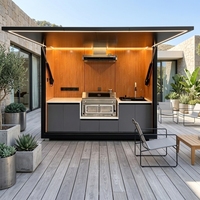 Bar de piscine extérieur, cuisine extérieure, station de boissons modulaire préfabriquée en acier étanche pour hôtel de luxe