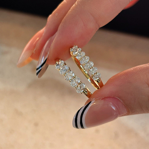 แหวนเพชร Aazuo Fine Jewelry Lab Grown Diamonds ทองคำแท้ 18K รูปทรงวงรี ดีไซน์ลายเส้นดั้งเดิม สำหรับสาวๆ วันเกิด วันวาเลนไทน์ - Product Image 2