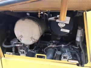 Bulldozer Komatsu D65 de segunda mano, Bulldozer usado, certificado de oruga hidráulica D65 D155, maquinaria de construcción en buen estado - Product Image 5