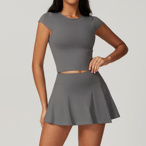 Conjunto Deportivo para Mujer, Transpirable, Ligero, Cintura Elástica, Top Corto de Manga Corta con Cuello Redondo, <span class=keywords><strong>Shorts</strong></span> con Abertura Lateral, Logotipo Frontal, para Tenis y Golf - Product Image 3