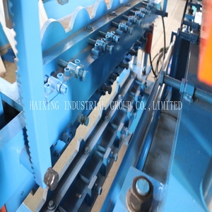 Hoja de techo de teja galvanizada que hace la máquina formadora de rollos de <span class=keywords><strong>pizarra</strong></span> de techo de tres capas - Product Image 4