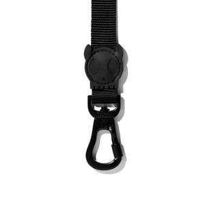 Correa para Perro Gotham, Negra, de Nailon Ajustable, con Clip Metálico para Pasear - Product Image 4