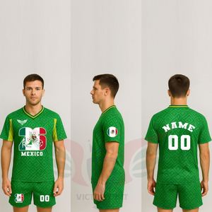 เสื้อยืดและกางเกงขาสั้นฟุตบอลสไตล์เรโทรพิมพ์ลายเม็กซิโกแบบกำหนดเอง ชุดแข่งฟุตบอลโลกสำหรับผู้ชาย ชุดฝึกซ้อมสองชิ้น ชุดกีฬา 2026 - Product Image 2