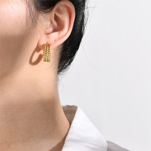 Fashion <b>Fine</b> Jewelry Gold Plated <b>Earrings</b> c Shape Rope <b>Stud</b> <b>Earrings</b> - Product Image 4