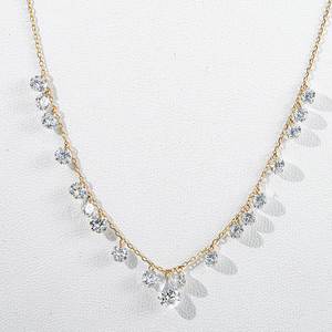 สร้อยคอทองคำ 10K ประดับเพชรลอยแบบครึ่งวงกลม เพชรแล็บ สร้อยคอผู้หญิง - Product Image 1