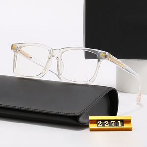 نظارات Majormays العصرية لعام 2025 للقراءة والكمبيوتر والسفر بإطارات من البولي كربونات بلون أزرق صافٍ وعدسات مسطحة محايدة تناسب الوجه الماسي - Product Image 1