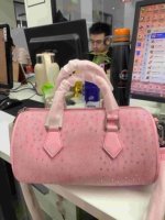 Sac de voyage pour femme en cuir PU à faible MOQ, avec strass scintillants et matière suédée à pois, à porter à la main