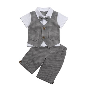 Ensemble deux pièces d'été pour bébés et enfants : Nouveauté – Costume élégant pour garçons avec chemise à nœud papillon et short - Product Image 1