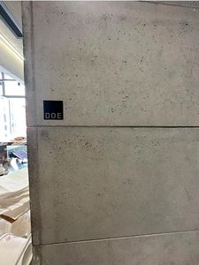 Tableros de cemento prefabricados de hormigón decorativo fabricante de agujeros de gusano de cara justa estilo de diseño industrial personalizado - Product Image 3