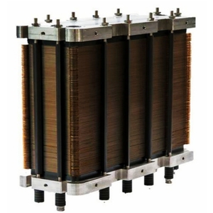 WBQ-420 เซลล์ 100 กิโลวัตต์ พร้อมชิ้นส่วนปฏิกรณ์ 420 ชิ้น ระบบระบายความร้อนแบบอากาศและเทคโนโลยีการแลกเปลี่ยนเมมเบรน สำหรับรถยนต์ 100 กิโลวัตต์ ความบริสุทธิ์สูง 99.999% Pe - Product Image 4