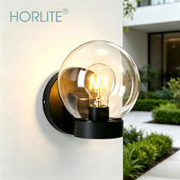 Lampe murale extérieure décorative en verre sphérique transparent avec base en ABS noir et blanc, E27, pour porche, cour, villa