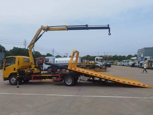 Camion de dépannage robuste avec grue de récupération, plateau de remorquage, treuil de 5 tonnes, bras de support arrière de 6 tonnes, grue montée sur camion - Product Image 1
