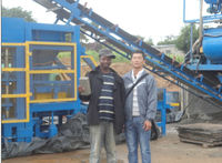 QT10-15 Entièrement automatique creux pavés de béton bloc faisant la machine en afrique Du Sud
