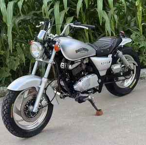 Moto Cruiser Rétro Vintage Sport et Voyage d'Occasion 150CC - Product Image 3