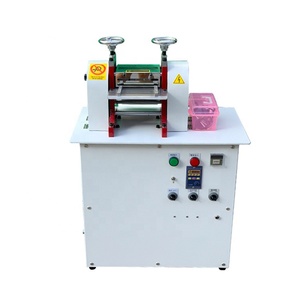Machine de pressage à rouleaux pneumatique pour gravure et gaufrage de ceintures en cuir, fournisseur chinois - Product Image 6