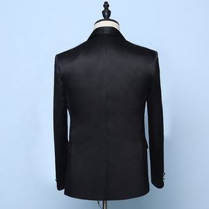 بدلة رجالية من قطعتين بتصميم ضيق مع سترة توكسيدو سوداء لامعة بزر واحد وبنطلون مزين بالترتر لحفلات الزفاف والحفلات الرسمية - Product Image 4