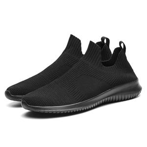 Venta directa de fábrica de zapatillas de running para hombre, ligeras y transpirables, con suela intermedia de EVA y suela exterior de goma, con bordado de mosca y diseño para un ritmo lento. - Product Image 4