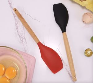 Espátula de Silicona para Hornear y Cocinar, Juego de Espátulas para Mezclar con Buen Agarre, Espátulas de Silicona con Mango de Madera de Haya de Grado Alimenticio - Product Image 6