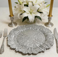 Assiettes de présentation en PP personnalisables, design luxueux et élégant, 13 pouces, légères, durables, réutilisables, pour mariages et hôtels