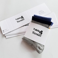 1 paire d'étiquettes en carton imprimées personnalisées pour chaussettes, pochette d'emballage en papier pour chaussettes