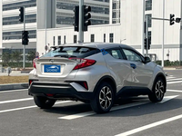 Occasion, modèle 2019, SUV électrique automatique essence 2.0L, édition Luxe, Euro VI, R17, conduite à gauche, sièges foncés, toit ouvrant
