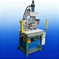 Machine automatique de fabrication de savon en barre, petite ligne de production, ensemble complet avec moule à estamper et gaufrage pour savon de lessive et de toilette