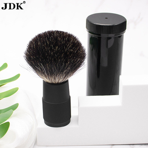 JDK <span class=keywords><strong>Blaireau</strong></span> Silvertip pour hommes avec poils <span class=keywords><strong>de</strong></span> <span class=keywords><strong>blaireau</strong></span> et manche en aluminium avec manche en métal - Product Image 6