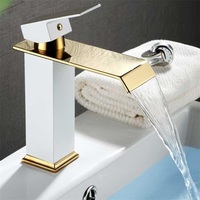 Robinet de lavabo de salle de bain cascade en laiton mélangeur chaud froid grue évier robinet carré robinet de salle de bain