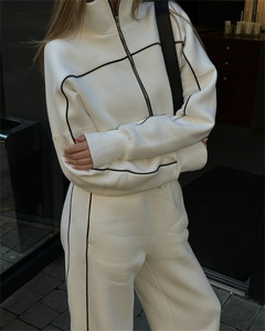 ชุดวอร์มผ้าฝ้ายสำหรับผู้หญิง สไตล์สตรีทแวร์ สำหรับฤดูหนาว แบบสั้น สีพื้น คุณภาพสูง เนื้อผ้าหนา เป็นมิตรกับสิ่งแวดล้อม ระบายอากาศได้ดี ขายส่ง - Product Image 6