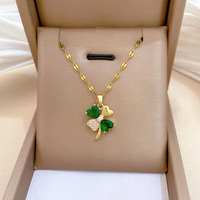 Kalung Bunga Empat Kelopak Zamrud Zirkon Mikro-Inlay Mewah Ringan, Liontin Emas Asli Berlapis Tembaga, Rantai Bambu Sporty