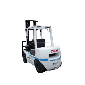 Montacargas Diésel TCM 30 de 3 Toneladas y 3 Metros, Motor Isuzu de Segunda Mano, Importado de Japón - Product Image 1