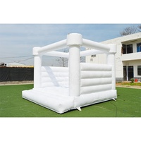 Château gonflable personnalisé en PVC blanc certifié CE avec toboggan pour la location commerciale lors de mariages et de fêtes en plein air