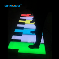 Piano de sol géant interactif portable IP67 à capteur extérieur, couleurs RGB changeantes, avec LED sonores et dalles lumineuses
