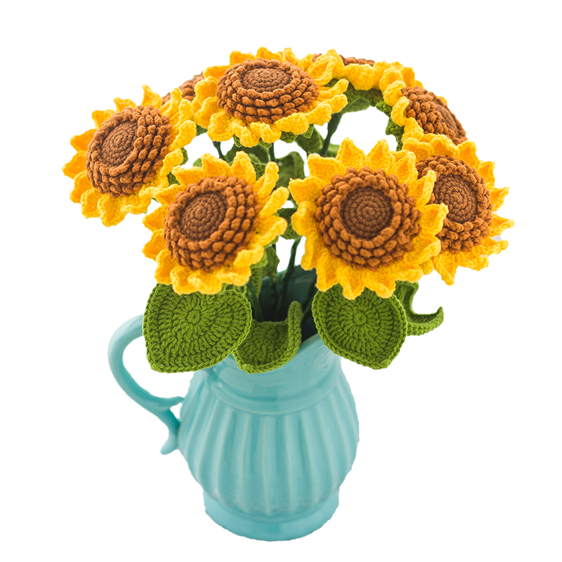 Вязаный подсолнух. Вязаный подсолнух крючком. Цветок в горшке крючком. Подсолнух связанный крючком. Прихватка подсолнух крючком.