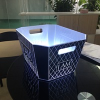 Fournisseur OEM de haute qualité LOGO personnalisé présentateur de bouteilles en acrylique rechargeable présentoir seau à glace à LED pour discothèque bar party