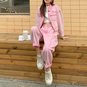 Survêtement en jean délavé vintage pour femmes avec logo personnalisé - Product Image 5