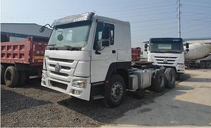 รถแทรกเตอร์มือสอง 4x2 6x4 ใช้แก๊ส CNG ดีเซล รถบรรทุกฮาวเวอร์มือสอง ขายในกานา ไนจีเรีย - Product Image 5