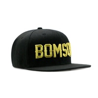 Topi Snapback Gorras Hitam Ukuran Besar dengan Bordir Benang Emas, Topi Datar Custom untuk Streetwear, Aktivitas Luar Ruangan, dan Kegunaan Sehari-hari