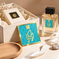 Étiquette métallique personnalisée haut de gamme, imprimée UV, gravée, en relief, incurvée, pour parfum