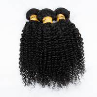 Diferentes tipos de extensión de cabello rizado brasileño virgen, extensión de cabello humano brasileño rizado de 14-30 pulgadas