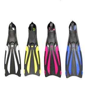 Palmes de Plongée avec LOGO Personnalisé, Vente en Gros, Poids Léger, Poche de Pied Adulte, Équipement de Snorkeling, Longue Lame, Palmes de Chasse Sous-Marine en TPR Durables - Product Image 1