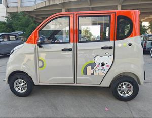 Fabriqué en Chine Voiture pour adultes 4 roues Véhicules électriques Voiture - Product Image 4