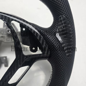 Nuevo Volante Deportivo Popular de Fibra de Carbono con Agarre de Cuero Perforado, Compatible con Infiniti G27 G37 - Product Image 6