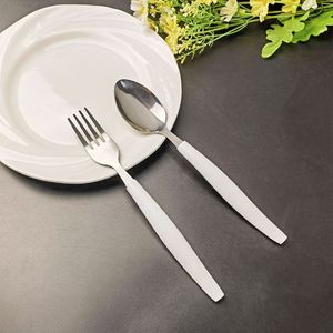 Ensembles de couverts jetables en plastique avec poignée ergonomique, cuillères et fourchettes, design ergonomique, vente en gros - Product Image 2