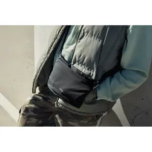 Correa de hombro Bellroy Lite para merchandising sostenible - Product Image 5