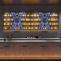 Meubles de bar personnalisés, étagères de rangement pour vin, éclairage LED, décoration murale, présentoirs à vin industriels, étagères à vin en métal
