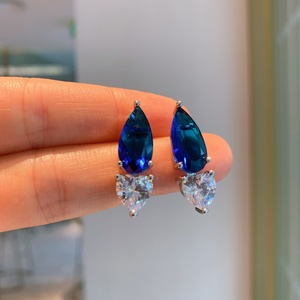 Parure de bijoux pour femme en cuivre écologique, avec collier et boucles d'oreilles en zircon bleu en verre taille poire 15*25mm, motif goutte d'eau, idéal pour un cadeau - Product Image 5