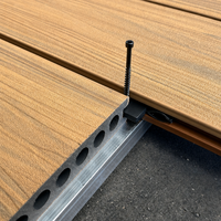 Planches de terrasse en composite bois-plastique PVC 100% pour extérieur, panneaux de terrasse en WPC co-extrudés